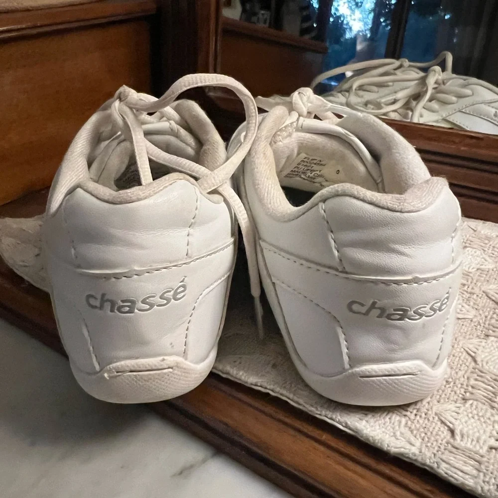 CHASSE Classic Flip IV Athletic Cheerleading Sneakers White Girl's‎ 5 NO INSERTS